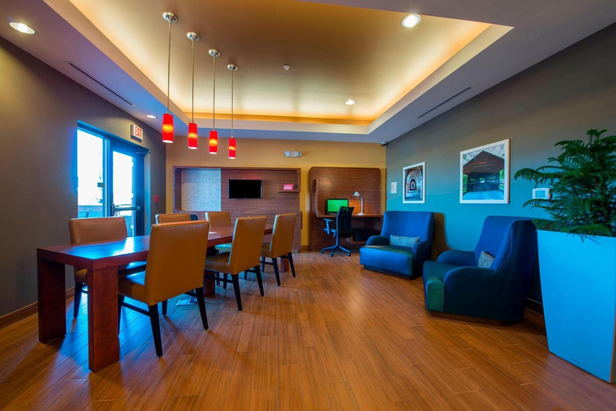 Towneplace Suites By Marriott Newnan Exteriör bild