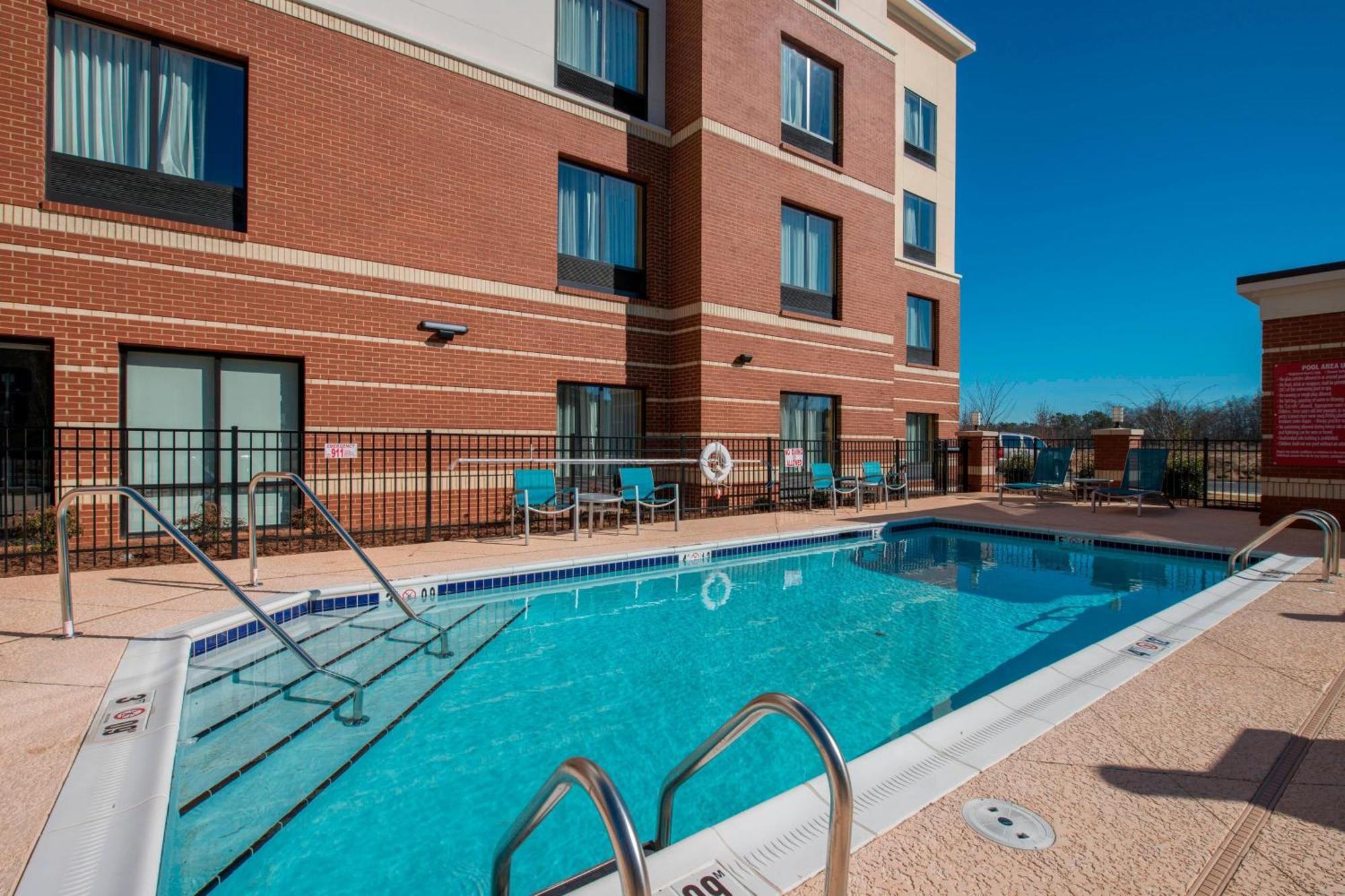 Towneplace Suites By Marriott Newnan Exteriör bild