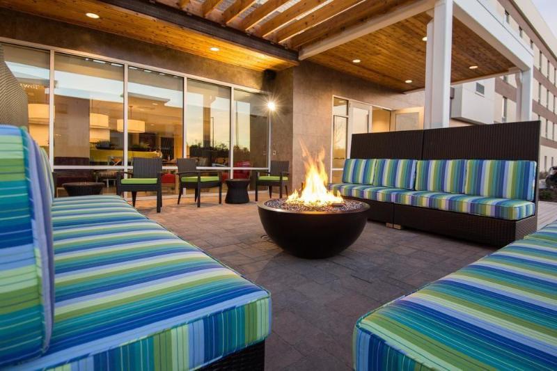 Towneplace Suites By Marriott Newnan Exteriör bild