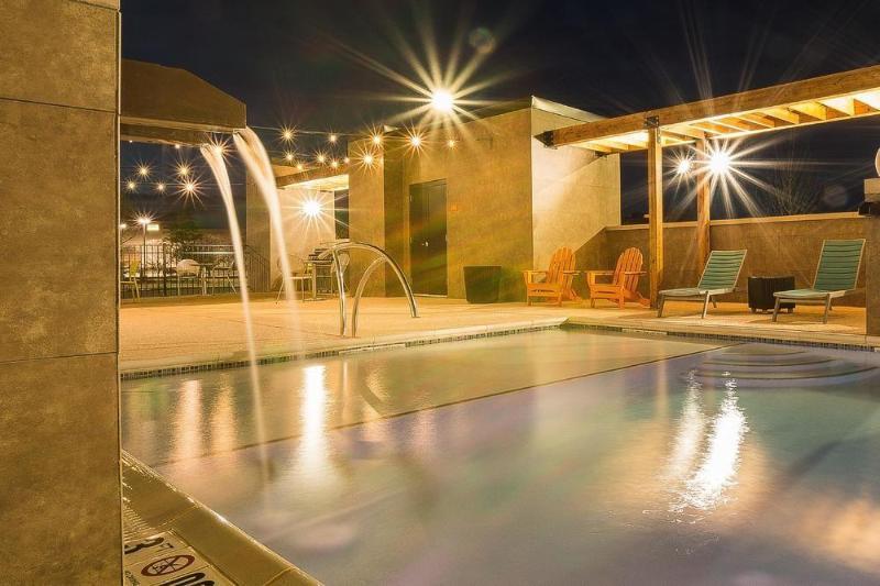 Towneplace Suites By Marriott Newnan Exteriör bild